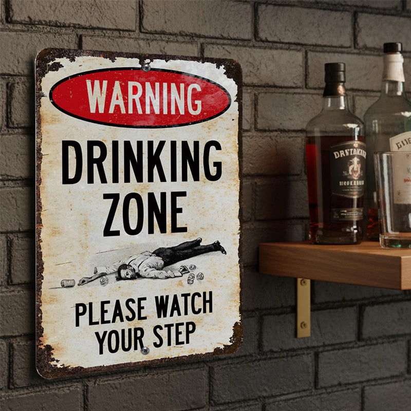 Vicces figyelmeztető tábla: „Ivózóna” – retro bár fémtábla 🍻🚧